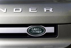 2025 Land Rover Defender 90 D250 S