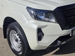 2021 Nissan Navara SL