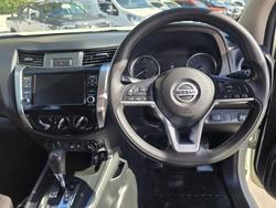 2021 Nissan Navara SL