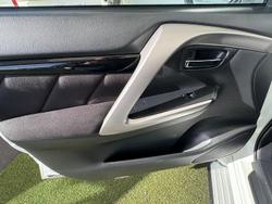 2017 Mitsubishi Pajero Sport GLX