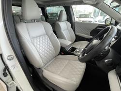 2022 Mitsubishi Outlander Exceed