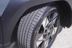 2025 Hyundai Kona Hybrid Premium