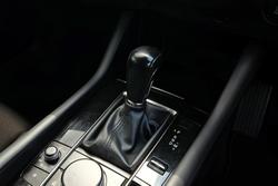 2019 Mazda 3 G20 Evolve