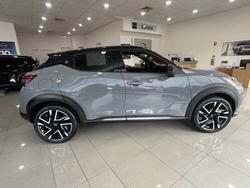 2025 Nissan JUKE Ti F16 MY25 Ceramic Grey 2-tone with Black roof