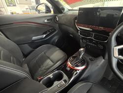 2025 Nissan JUKE Ti F16 MY25 Ceramic Grey 2-tone with Black roof