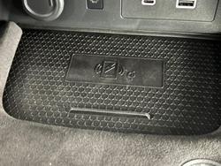 2025 Nissan JUKE Ti F16 MY25 Ceramic Grey 2-tone with Black roof