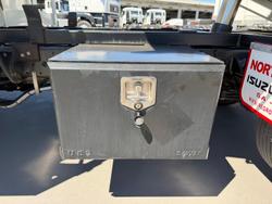 2014 Hino 300 Series 917 Medium