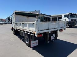 2014 Hino 300 Series 917 Medium