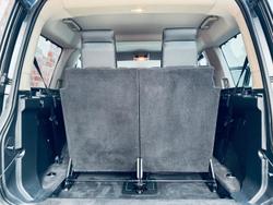 2014 Land Rover Discovery TDV6 Series 4 MY14 4X4 Dual Range Grey