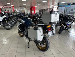 2022 CFMOTO 800MT Touring MT Blue