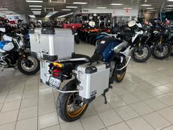 2022 CFMOTO 800MT Touring MT Blue
