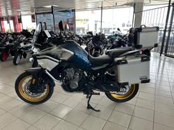 2022 CFMOTO 800MT Touring MT Blue