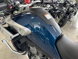 2022 CFMOTO 800MT Touring MT Blue