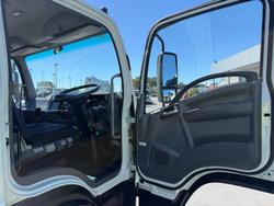 2015 Isuzu F Series FRR 500