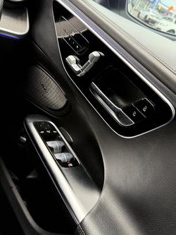 2022 Mercedes-Benz C-Class C300