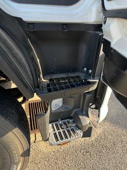 2025 Isuzu F Series FVY 260-300 AT R67