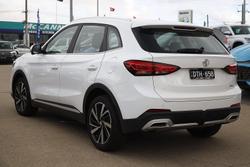 2025 MG ZS Essence Turbo