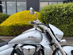 2013 Suzuki VZR 1800 BOULEVARD (M109R) Black