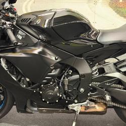 2023 Yamaha YZF-R1 Black