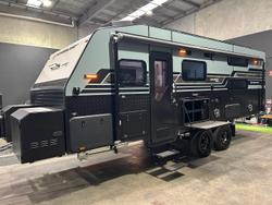 Wonderland RV Amaroo 2 Bunk & Desk Layout