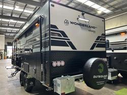 2026 Wonderland RV Amaroo 2 Bunk & Desk Layout