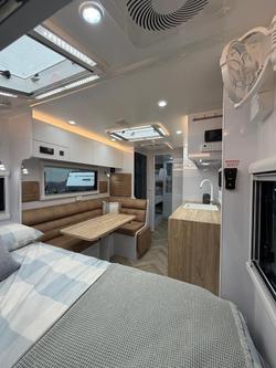 2026 Wonderland RV Amaroo 3 Bunk
