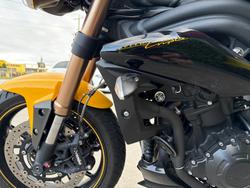 Triumph 2016 TRIUMPH 1050CC SPEED TRIPLE Yellow