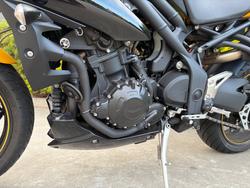 Triumph 2016 TRIUMPH 1050CC SPEED TRIPLE Yellow