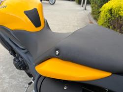 Triumph 2016 TRIUMPH 1050CC SPEED TRIPLE Yellow