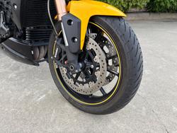 Triumph 2016 TRIUMPH 1050CC SPEED TRIPLE Yellow