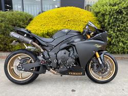 Yamaha YZF-R1