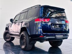 2022 Toyota Landcruiser Sahara FJA300R 4X4 Dual Range Saturn Blue