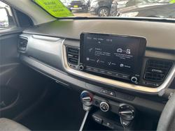 2022 KIA STONIC S YB MY23 White
