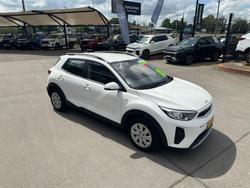 2022 KIA STONIC S YB MY23 White