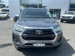 2022 Toyota Hilux SR5