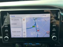 2022 Toyota Hilux SR5