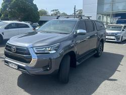 2022 Toyota Hilux SR5