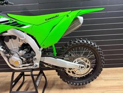 2025 Kawasaki KX450 Green