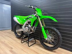 2025 Kawasaki KX450 Green