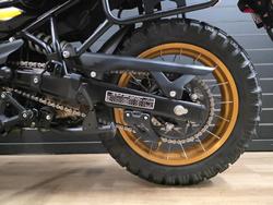 2025 Royal Enfield HIMALAYAN 450 Gold