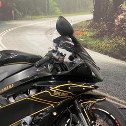 Yamaha 2006 Yamaha 600cc YZF-R6 Black