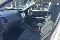 2024 Mitsubishi ASX ES XD MY24 White