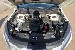 2024 Mitsubishi ASX ES XD MY24 White