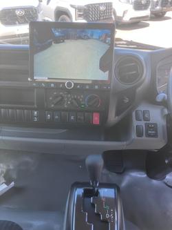 2025 Hino 300 Series 616 Crew White