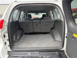 2011 TOYOTA LANDCRUISER PRADO GX (4x4)