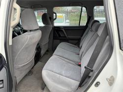 2011 TOYOTA LANDCRUISER PRADO GX (4x4)