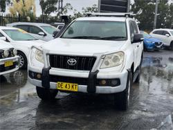 2011 TOYOTA LANDCRUISER PRADO GX (4x4)