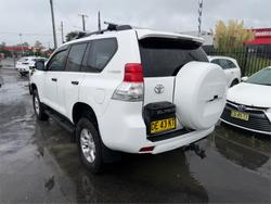 2011 TOYOTA LANDCRUISER PRADO GX (4x4)