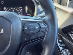 2025 Isuzu MU-X LS-T