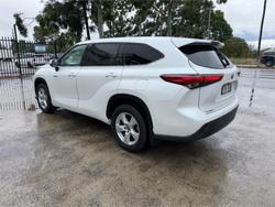 2022 TOYOTA KLUGER GX HYBRID AWD AXUH78R White